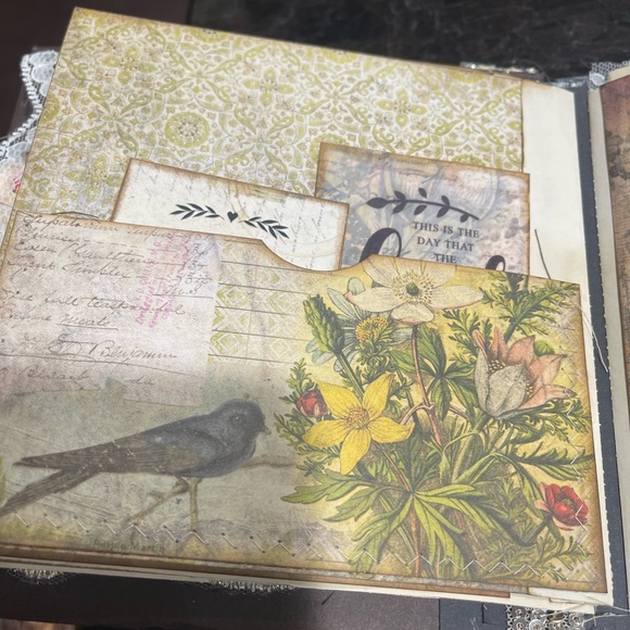 Steampunk junk journal - Picture 6 of 15